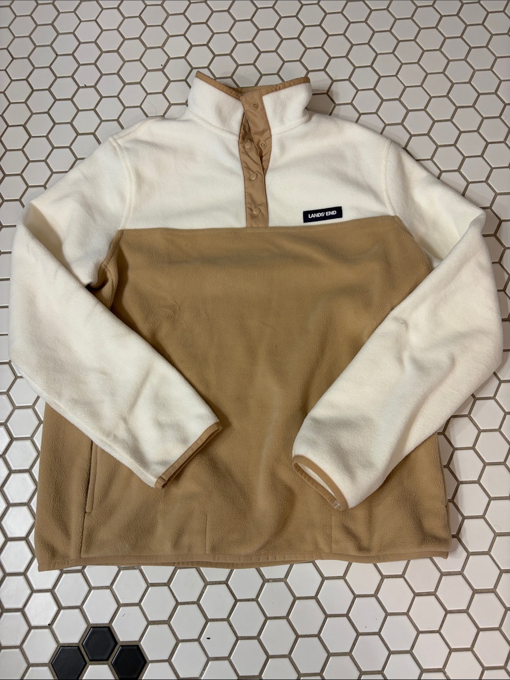 Lands' End Women’s Cream and Tan Quarter-Snap Fleece Pullover Size medium